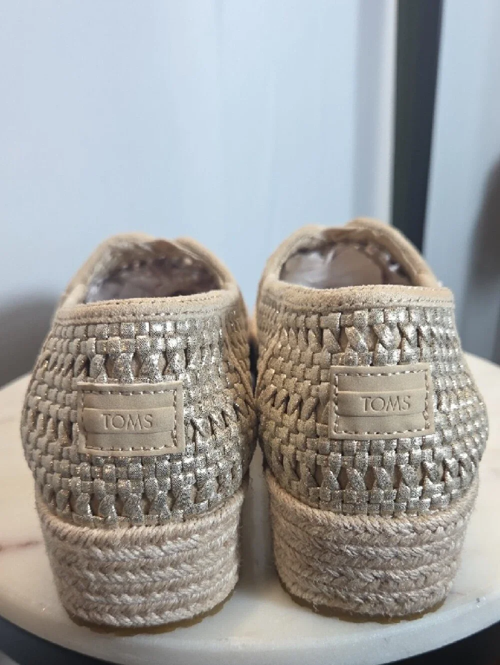Toms Beige Woven Metallic-Accented Espadrille Slip-Ons Size 9.5